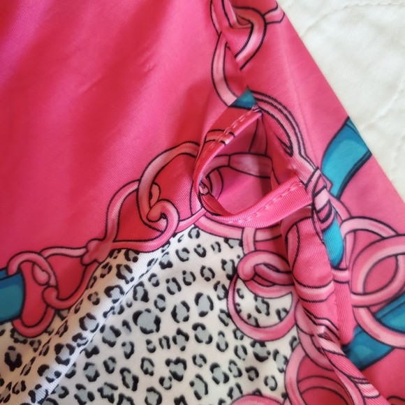 𝅺Love Couture Jeans pink mix cheetah chain prints Large top - Picture 11 of 11